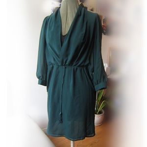 CLOSEOUT green sheer v neck cowl dress Small